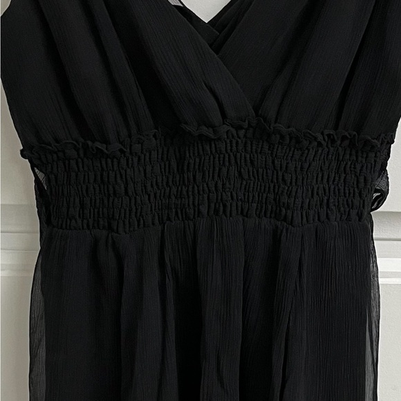 Little Black Dress - Picture 5 of 5